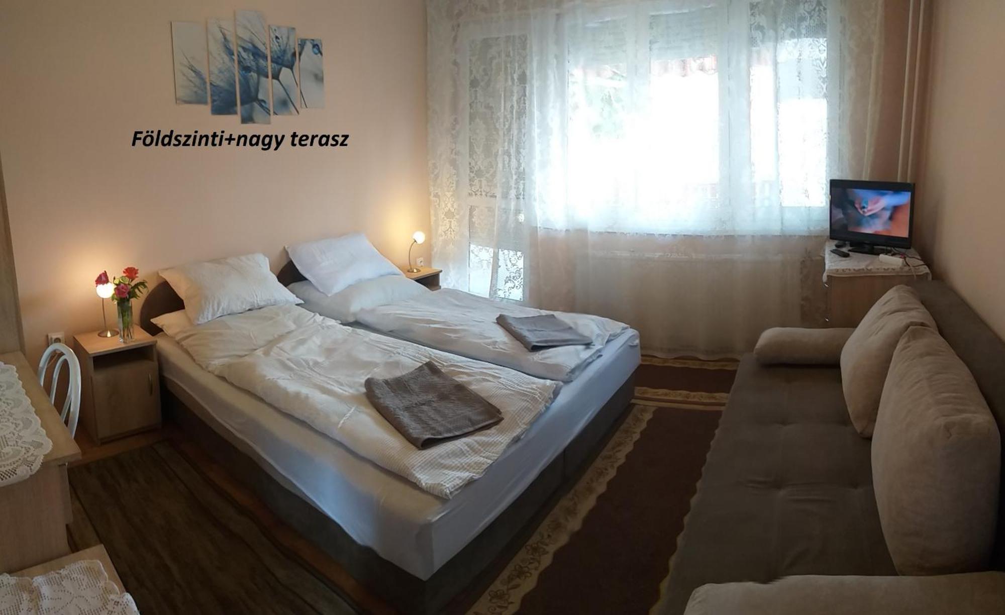 Rona Vendeghaz Ξενοδοχείο Hajdúszoboszló Εξωτερικό φωτογραφία